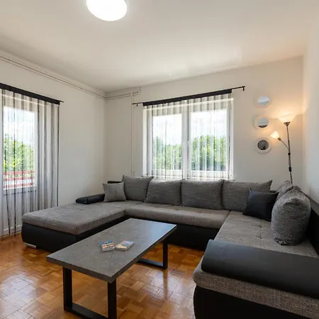 Villa Beti *