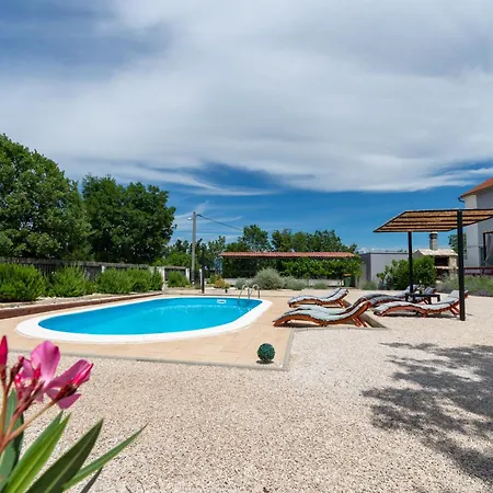 Villa Beti *